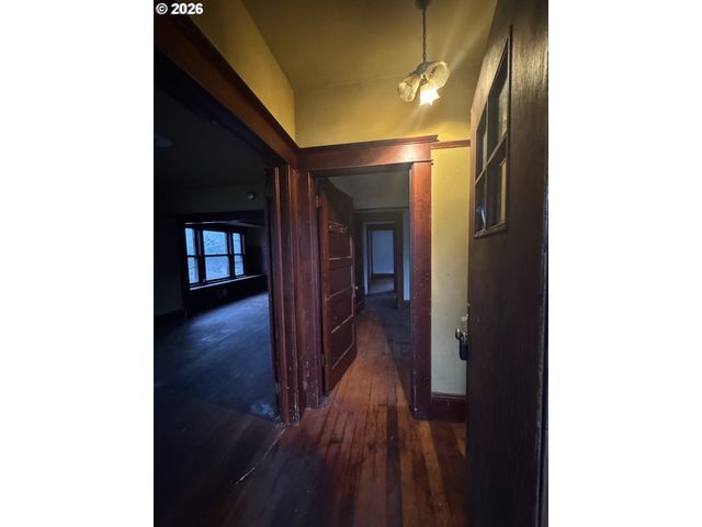 6422 Se CARLTON St, Portland, OR 97206