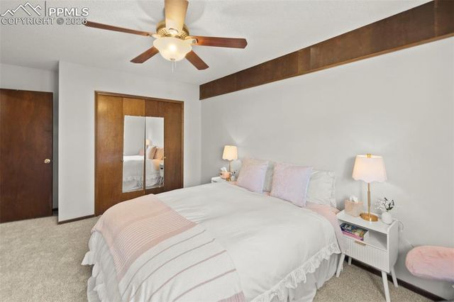 172 Del Oro Circle, Colorado Springs, CO 80919