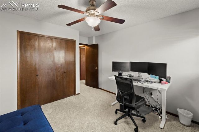 172 Del Oro Circle, Colorado Springs, CO 80919