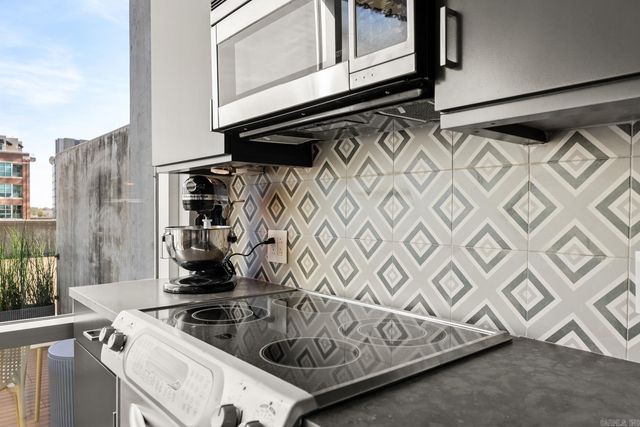 300 E 3rd St Apt 506, Little Rock, AR 72201