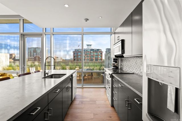 300 E 3rd St Apt 506, Little Rock, AR 72201