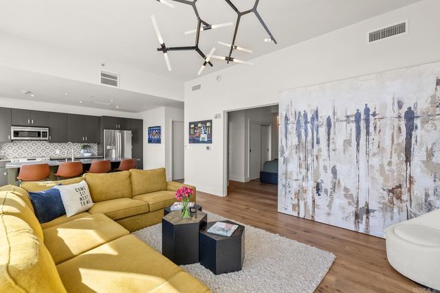 300 E 3rd St Apt 506, Little Rock, AR 72201