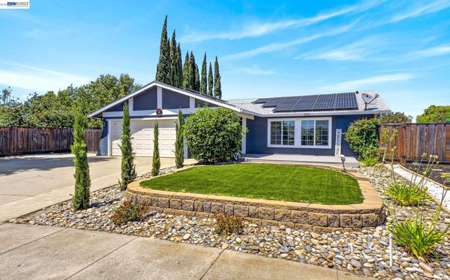 38 Cascade Ave, Livermore, CA 94551