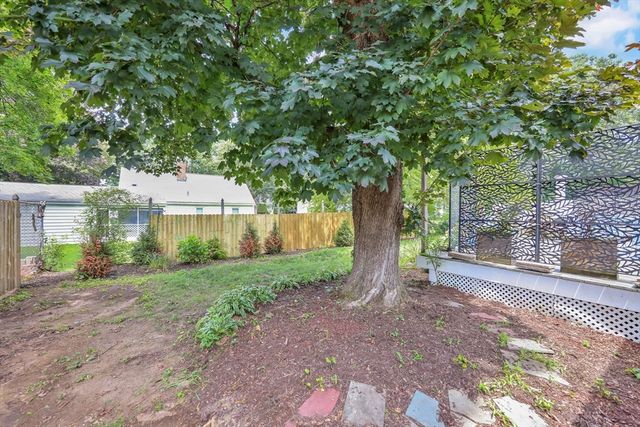 94 Fenimore Blvd, Springfield, MA 01108