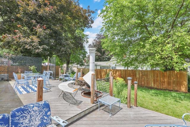 94 Fenimore Blvd, Springfield, MA 01108