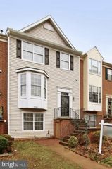 47680 COMER SQ, Sterling, VA 20165