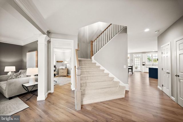 14101 SNICKERSVILLE DR, Gainesville, VA 20155