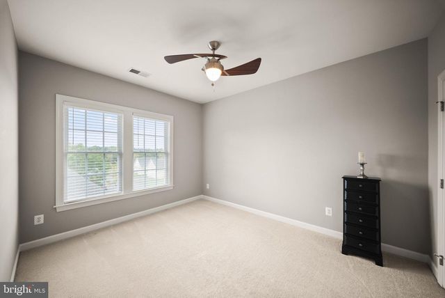 14101 SNICKERSVILLE DR, Gainesville, VA 20155