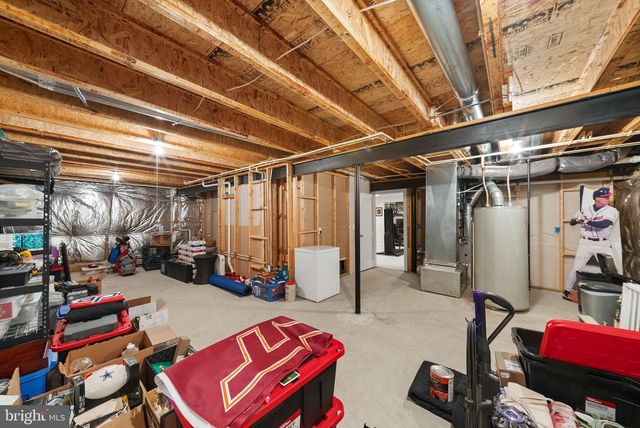 14101 SNICKERSVILLE DR, Gainesville, VA 20155