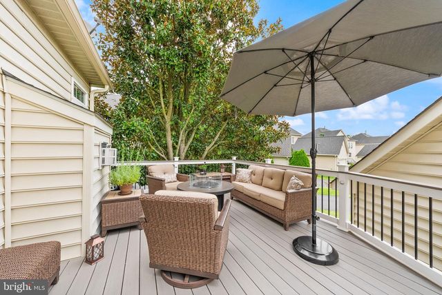 14101 SNICKERSVILLE DR, Gainesville, VA 20155