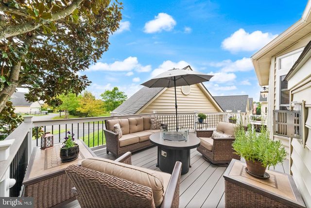 14101 SNICKERSVILLE DR, Gainesville, VA 20155