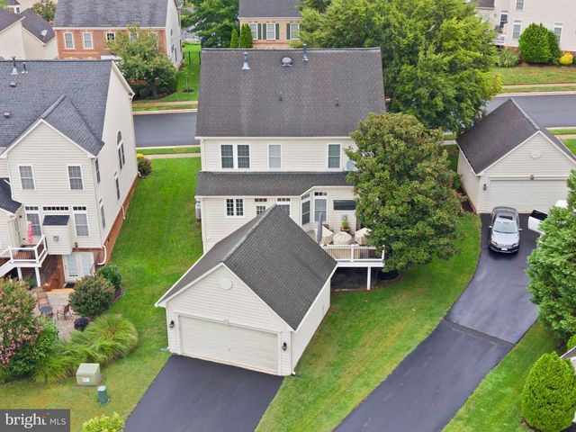 14101 SNICKERSVILLE DR, Gainesville, VA 20155