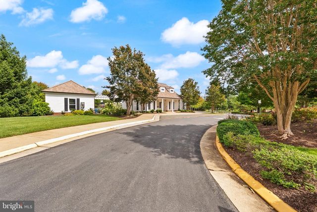 14101 SNICKERSVILLE DR, Gainesville, VA 20155