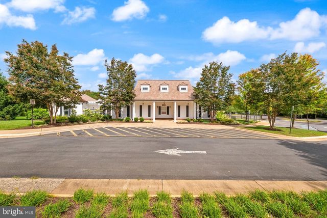 14101 SNICKERSVILLE DR, Gainesville, VA 20155