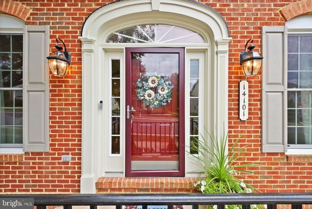 14101 SNICKERSVILLE DR, Gainesville, VA 20155