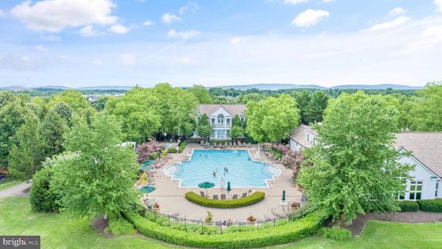 14101 SNICKERSVILLE DR, Gainesville, VA 20155