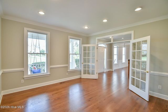 110 Bayview Drive, Chapel Hill, NC 27516