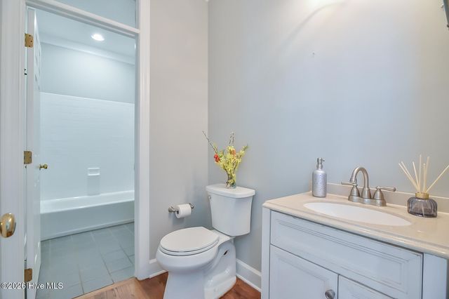 110 Bayview Drive, Chapel Hill, NC 27516