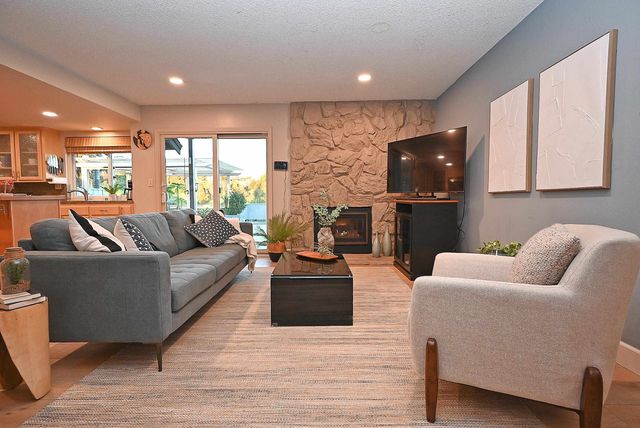 5474 Troost Ct, Castro Valley, CA 94552