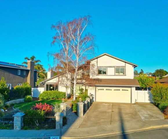 5474 Troost Ct, Castro Valley, CA 94552