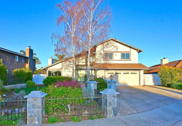 5474 Troost Ct, Castro Valley, CA 94552