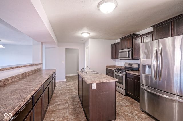 5380 Brandywine Drive, Whitestown, IN 46075