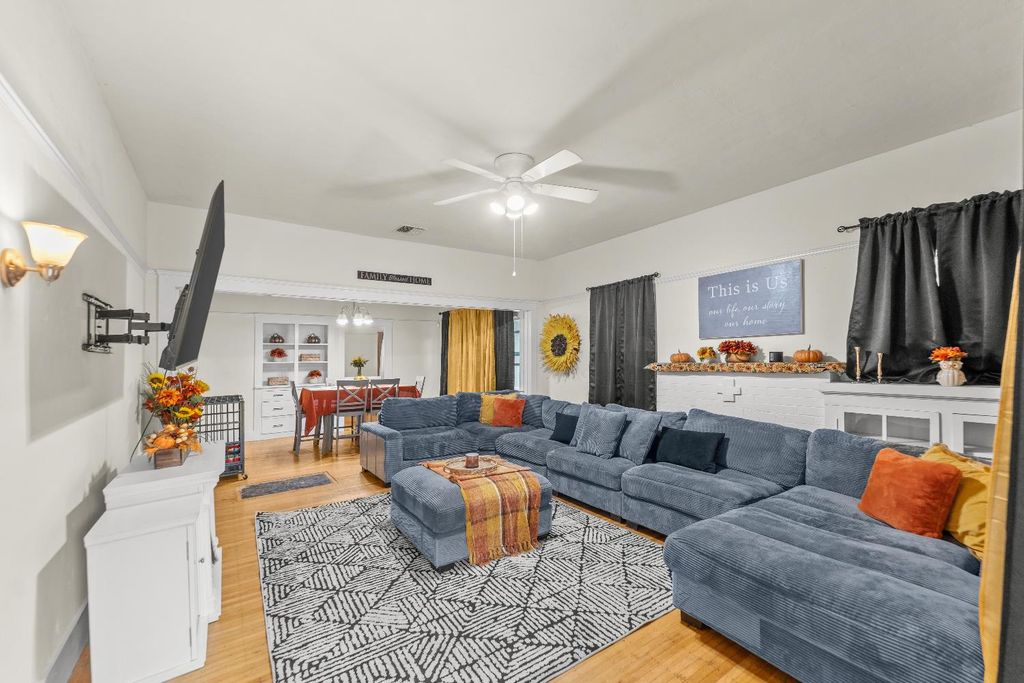 626 I St, Marysville, CA 95901