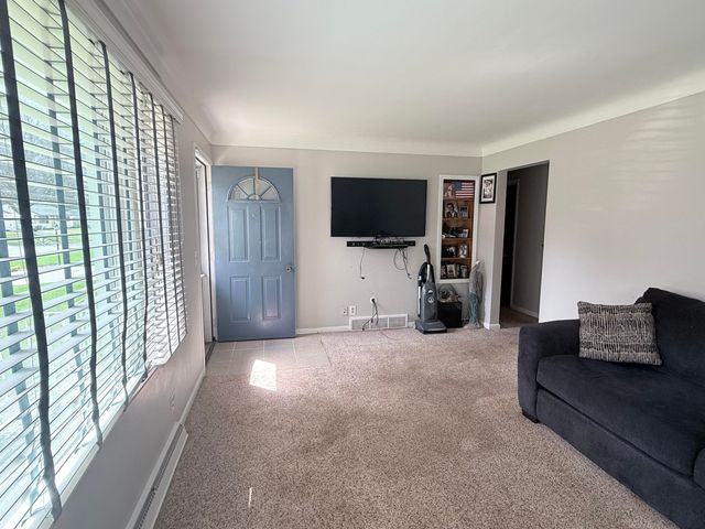 2816 Rolling Hill Avenue, Portage, MI 49024