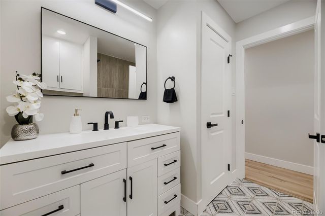 6602 E Cornell Avenue, Denver, CO 80224