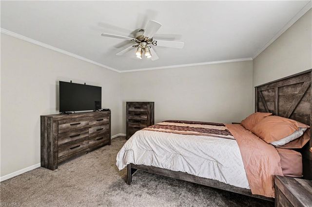 392 Cove Wood Drive, Denton, NC 27239