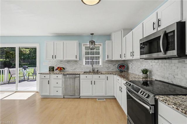 392 Cove Wood Drive, Denton, NC 27239