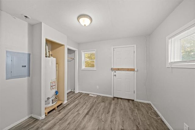 7015 College Avenue, Kansas City, MO 64132