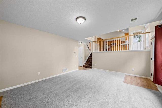 201 Mesa Drive, Smithville, MO 64089