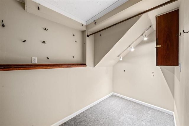 201 Mesa Drive, Smithville, MO 64089