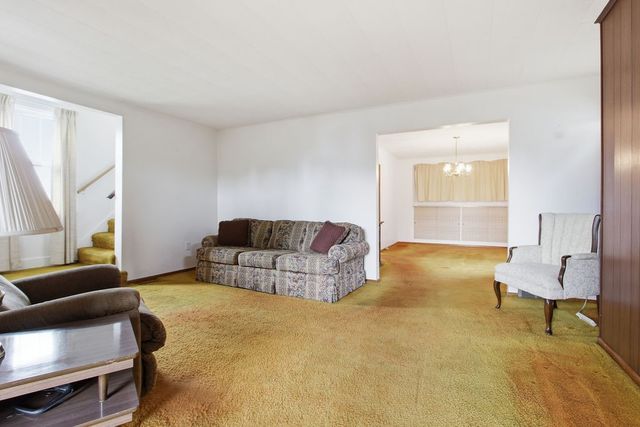 2705 Cleveland St, Mckeesport, PA 15132
