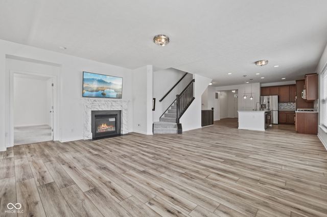 13996 Finnhorse Drive, Carmel, IN 46032