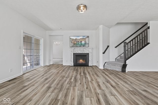 13996 Finnhorse Drive, Carmel, IN 46032