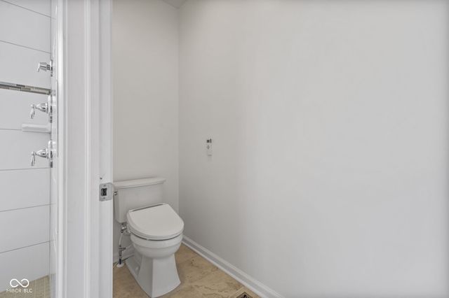 13996 Finnhorse Drive, Carmel, IN 46032