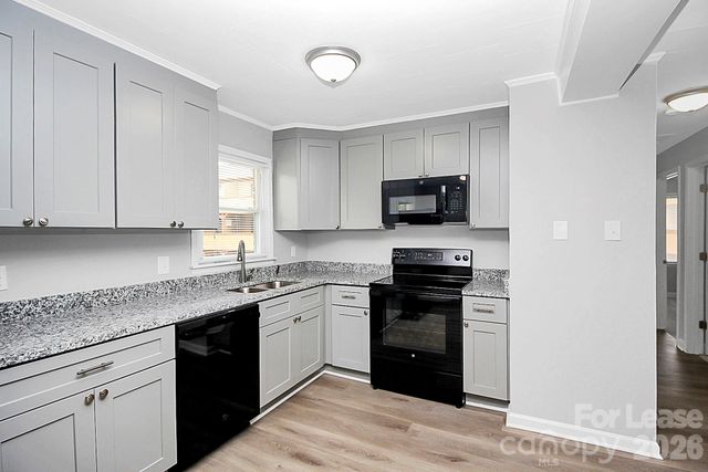 1017 Mclain Road, Kannapolis, NC 28083