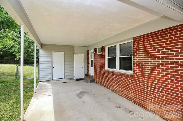 1017 Mclain Road, Kannapolis, NC 28083