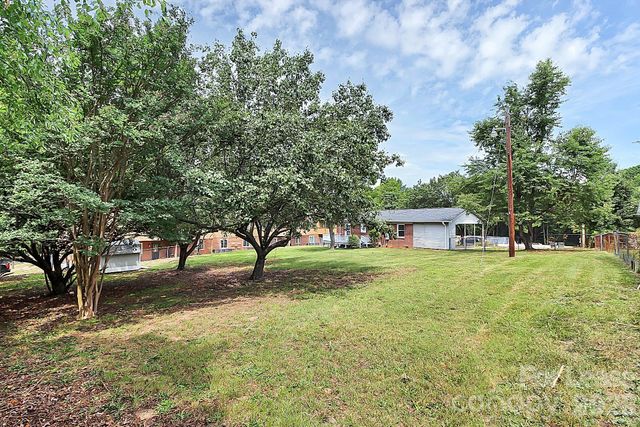 1017 Mclain Road, Kannapolis, NC 28083
