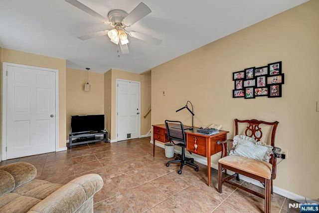 1 Buena Vista Avenue, Hawthorne, NJ 07506