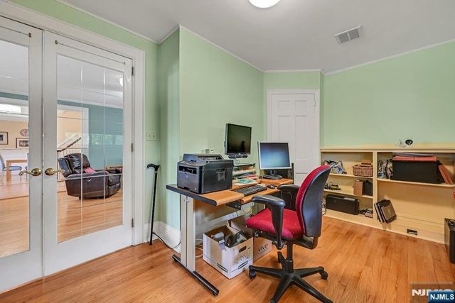 1 Buena Vista Avenue, Hawthorne, NJ 07506