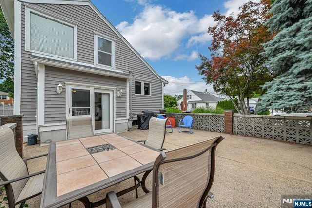 1 Buena Vista Avenue, Hawthorne, NJ 07506