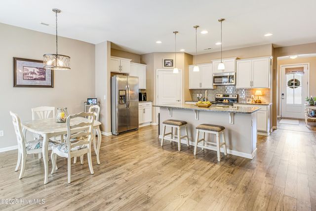 1831 Bards Drive SE, Bolivia, NC 28422