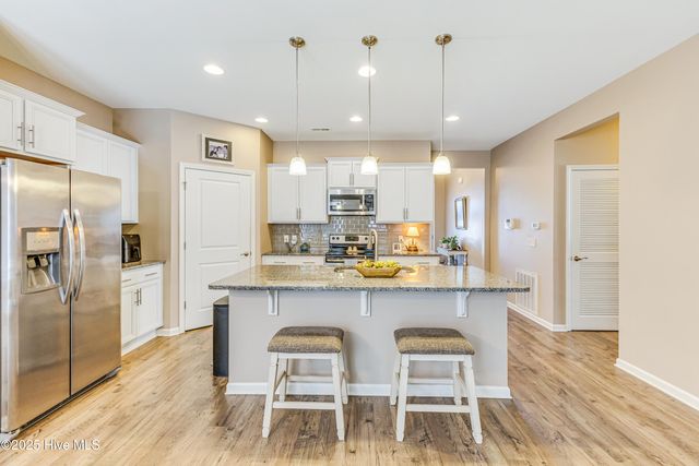 1831 Bards Drive SE, Bolivia, NC 28422