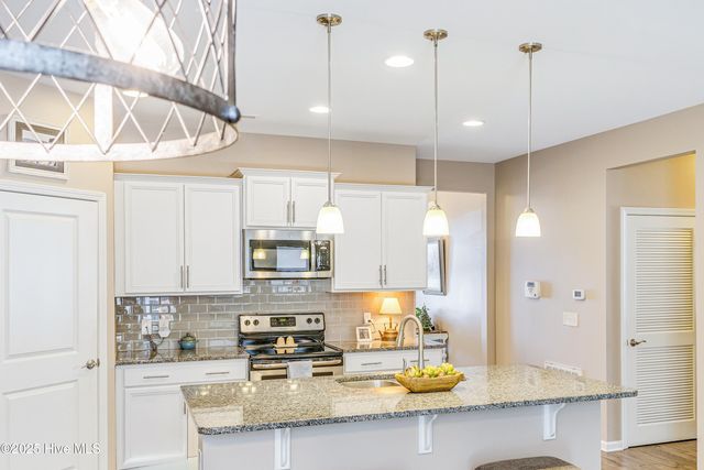 1831 Bards Drive SE, Bolivia, NC 28422