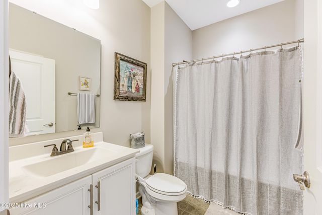 1831 Bards Drive SE, Bolivia, NC 28422