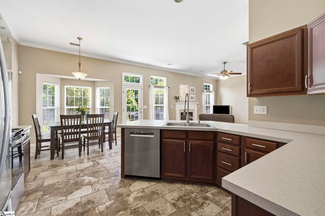 11 Renforth Road, Simpsonville, SC 29681