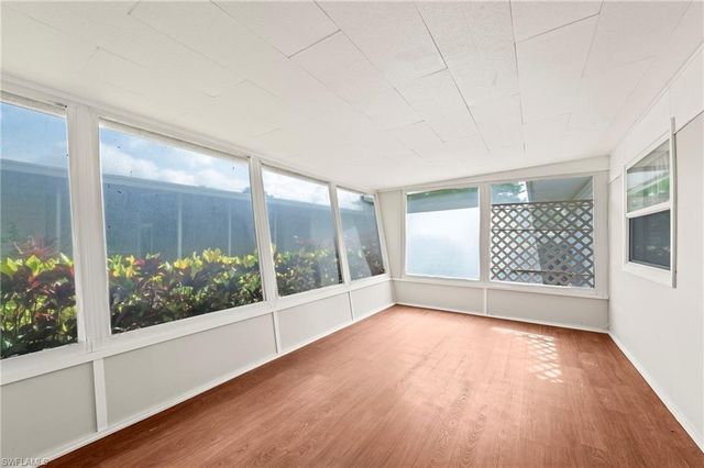 40 Le Mans DR, Naples, FL 34112